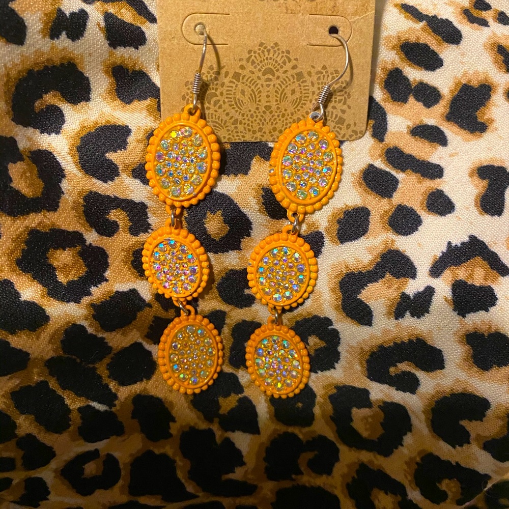 3 tier aradecent orange earrings